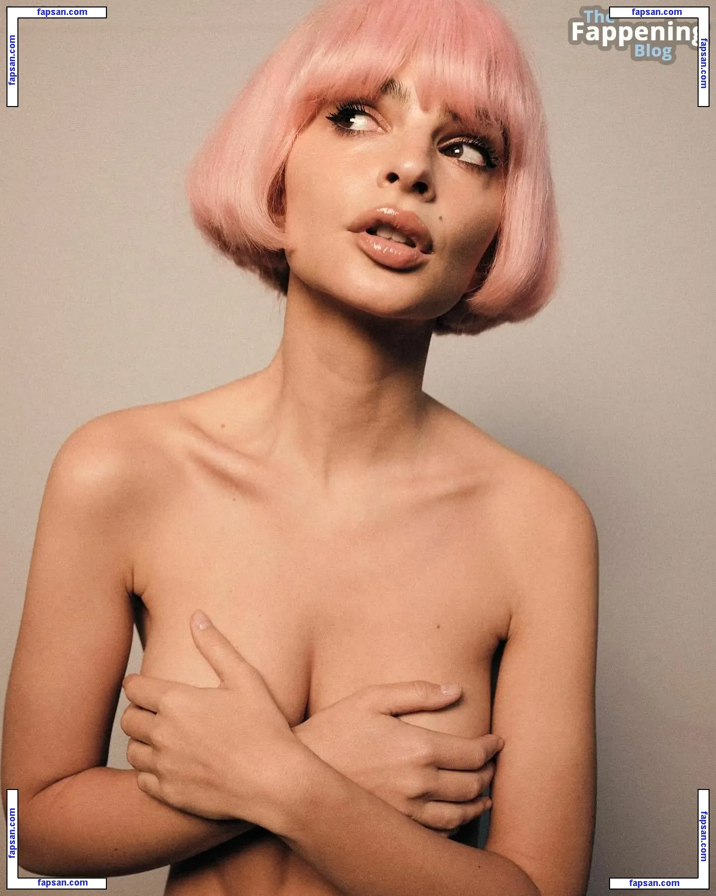 Emily Ratajkowski nude photo #17537 from OnlyFans