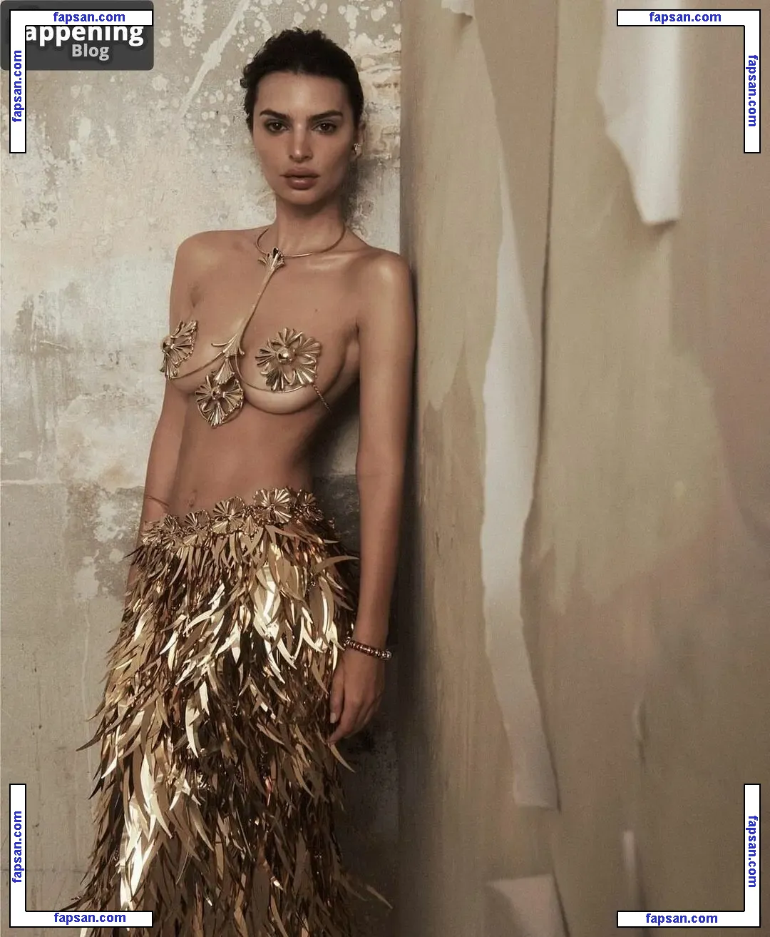 Emily Ratajkowski nude photo #17665 from OnlyFans