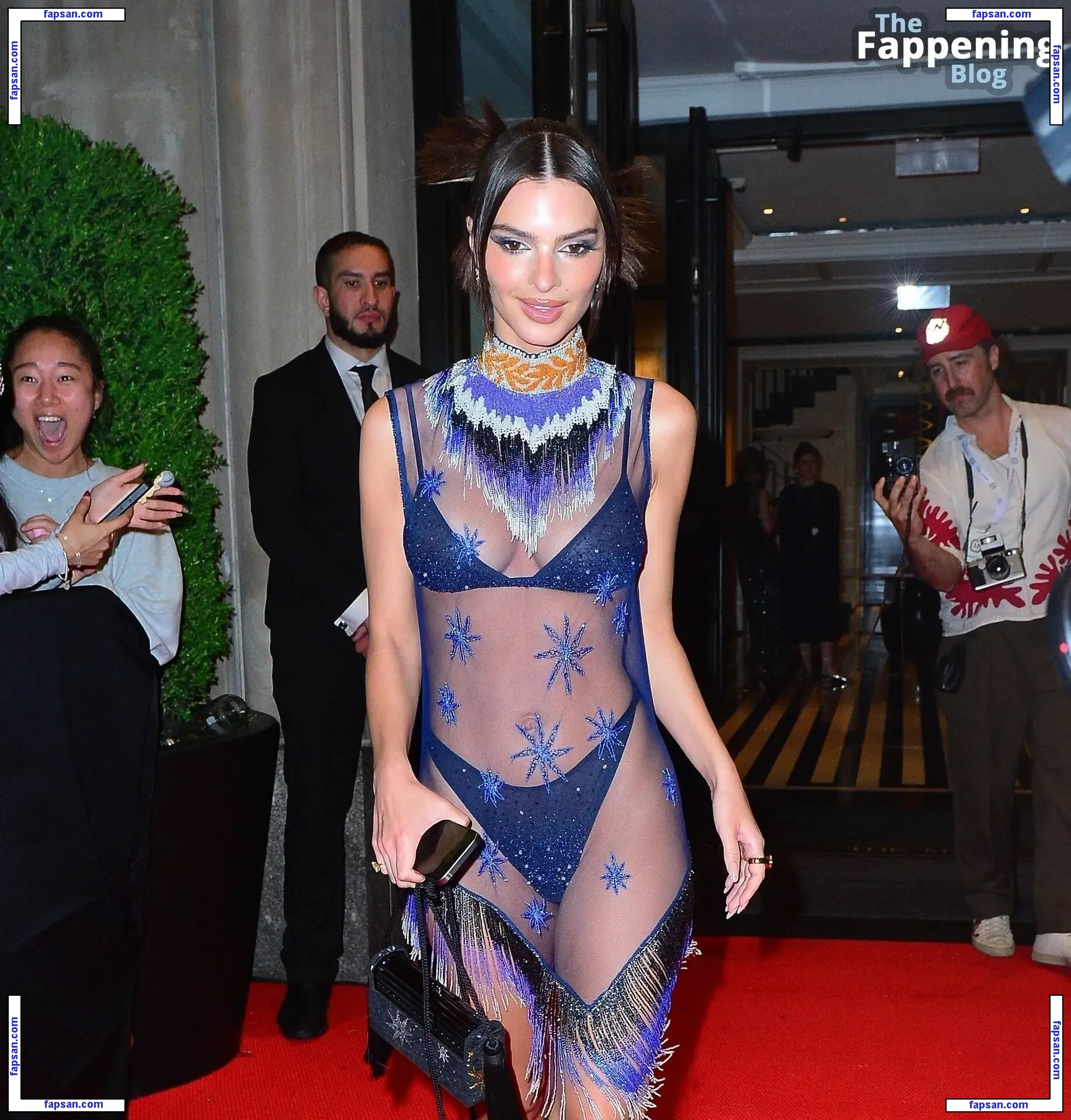 Emily Ratajkowski nude photo #17778 from OnlyFans