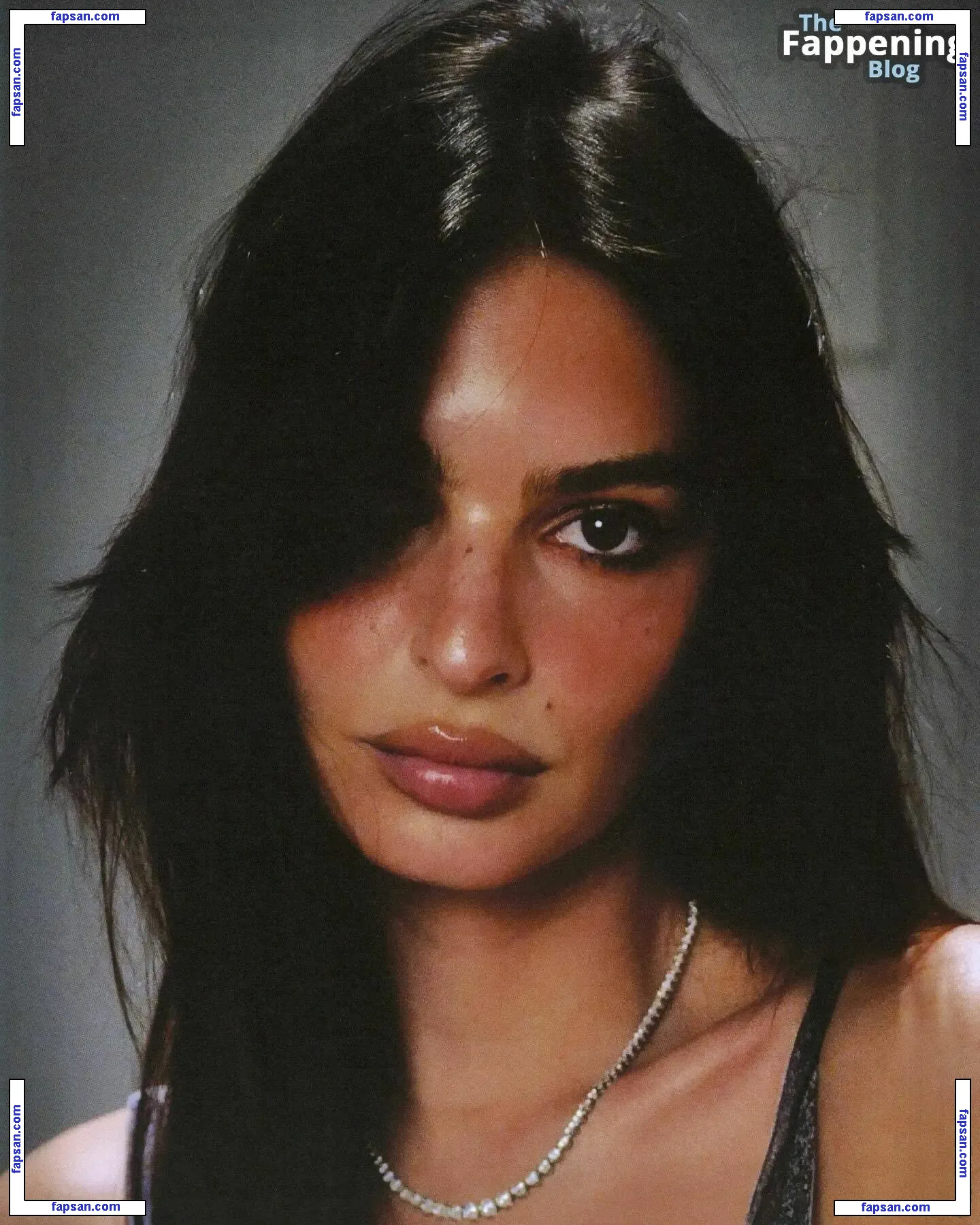 Emily Ratajkowski nude photo #17859 from OnlyFans