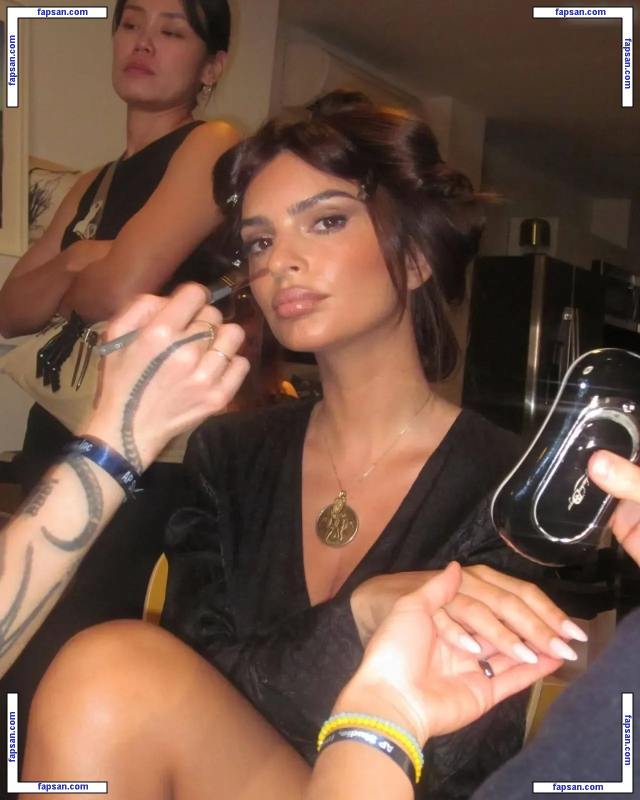 Emily Ratajkowski nude photo #17922 from OnlyFans