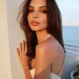 Emily Ratajkowski nude #17068