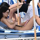 Emily Ratajkowski nude #17110