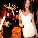 Emily Ratajkowski nude #17122