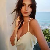 Emily Ratajkowski nude #17135