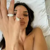 Emily Ratajkowski nude #17337