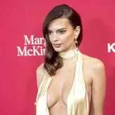 Emily Ratajkowski nude #17635