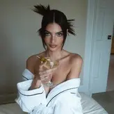 Emily Ratajkowski nude #17777