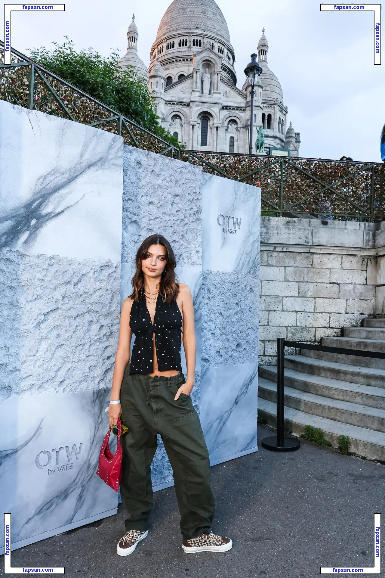 Emily Ratajkowski nude photo #18273 from OnlyFans