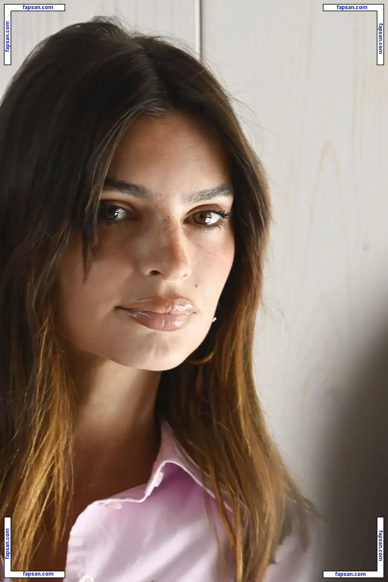 Emily Ratajkowski nude photo #18282 from OnlyFans