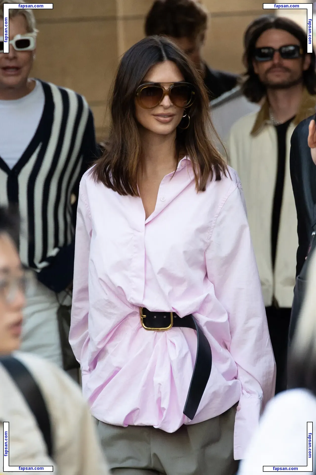 Emily Ratajkowski nude photo #18284 from OnlyFans