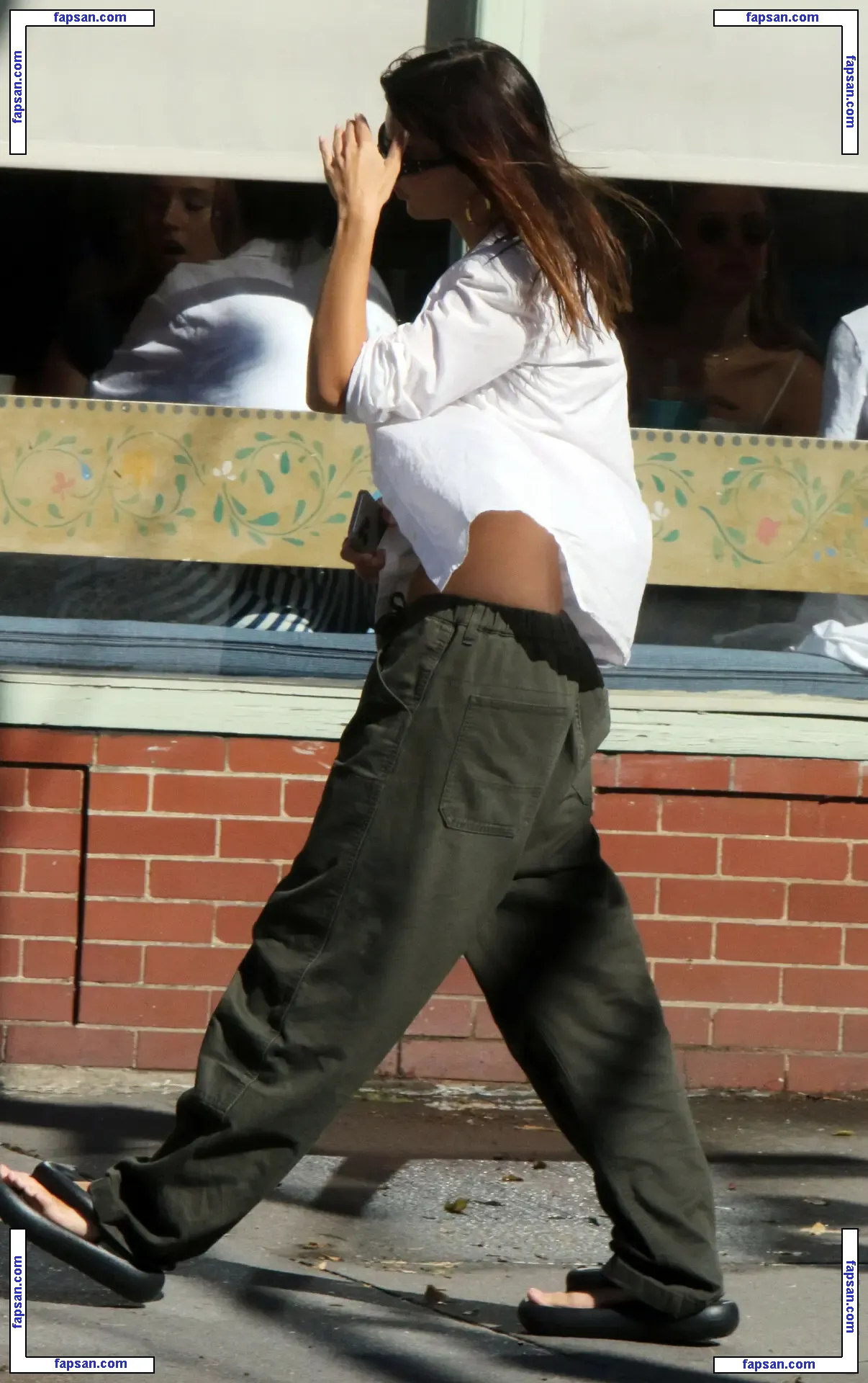 Emily Ratajkowski nude photo #18335 from OnlyFans