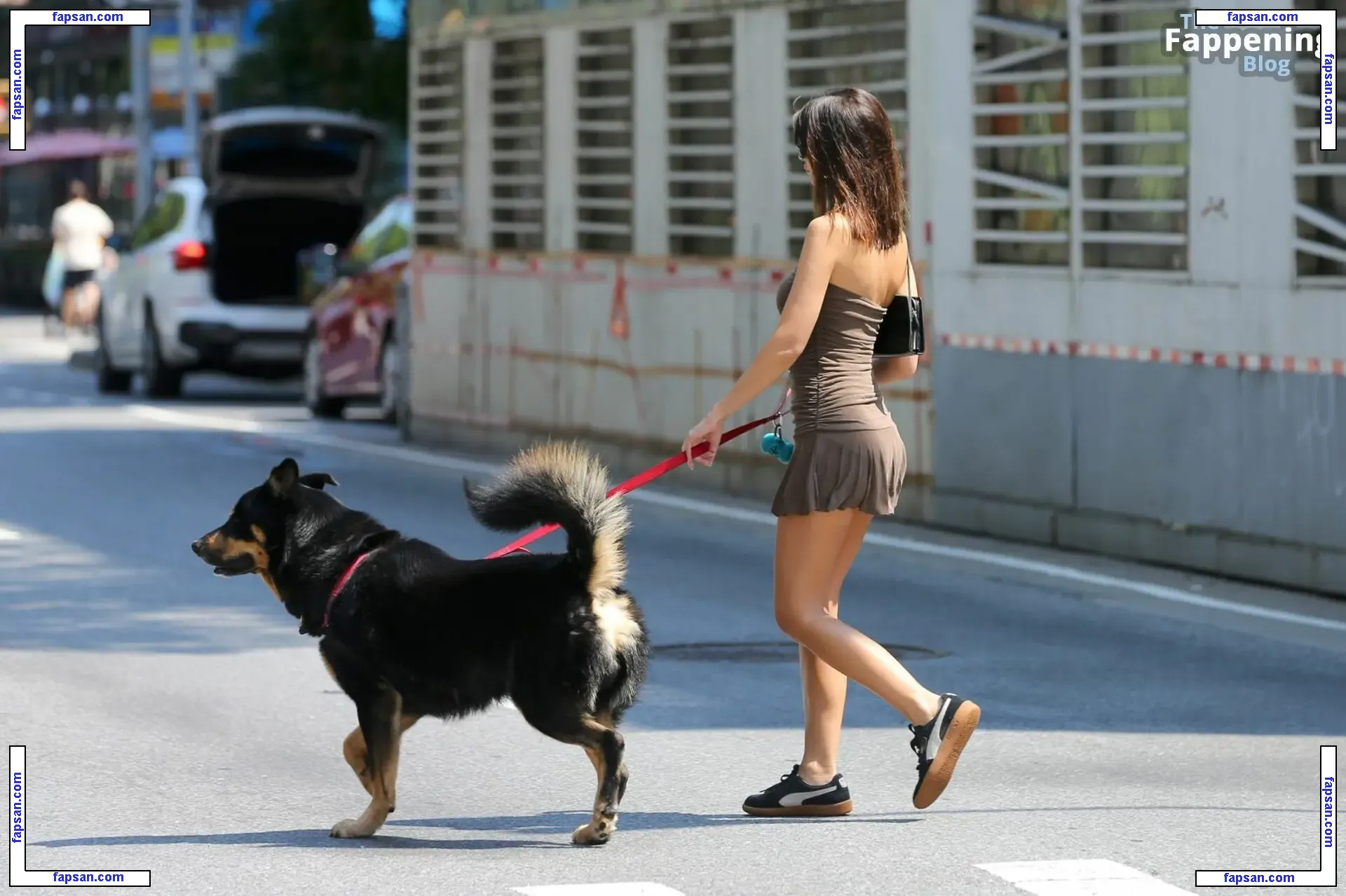 Emily Ratajkowski nude photo #18427 from OnlyFans