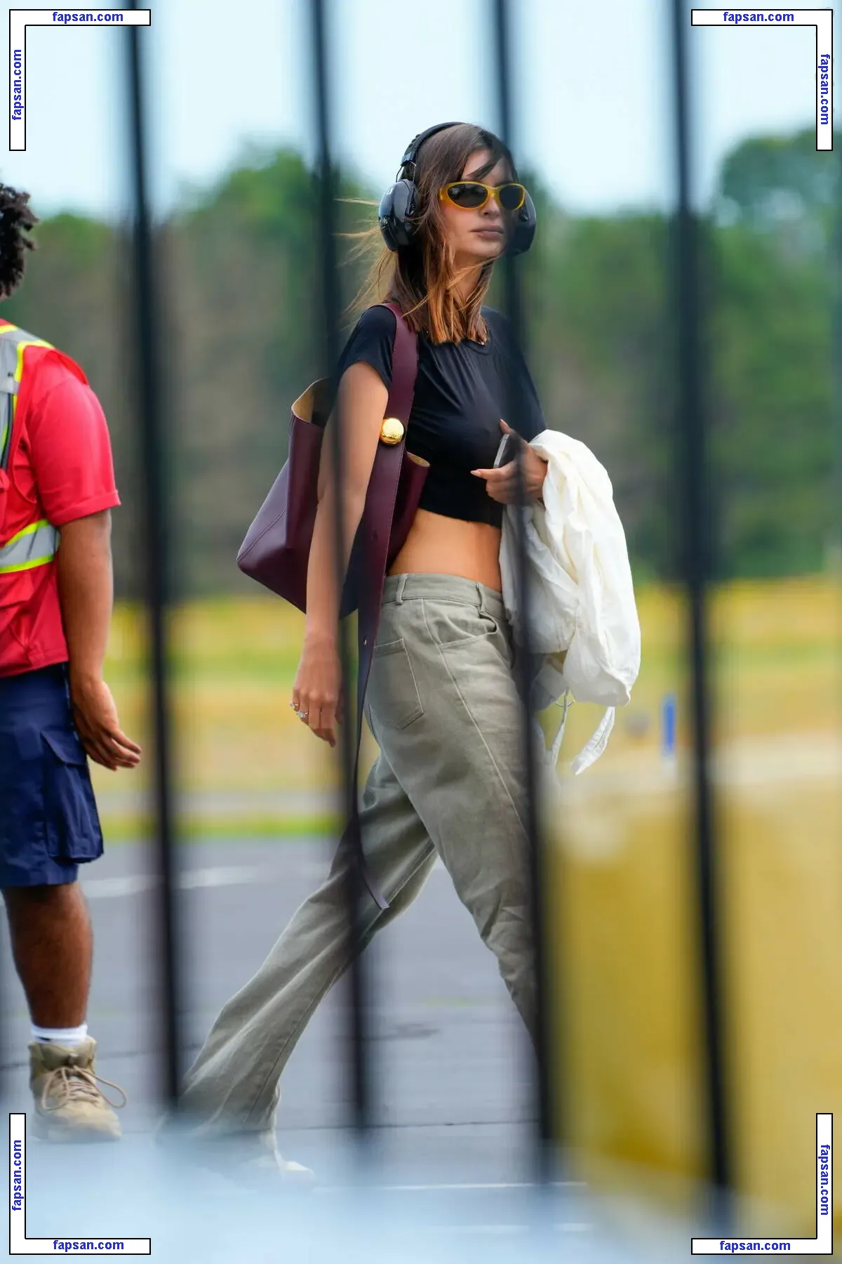 Emily Ratajkowski nude photo #18436 from OnlyFans