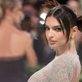 Emily Ratajkowski nude #18359