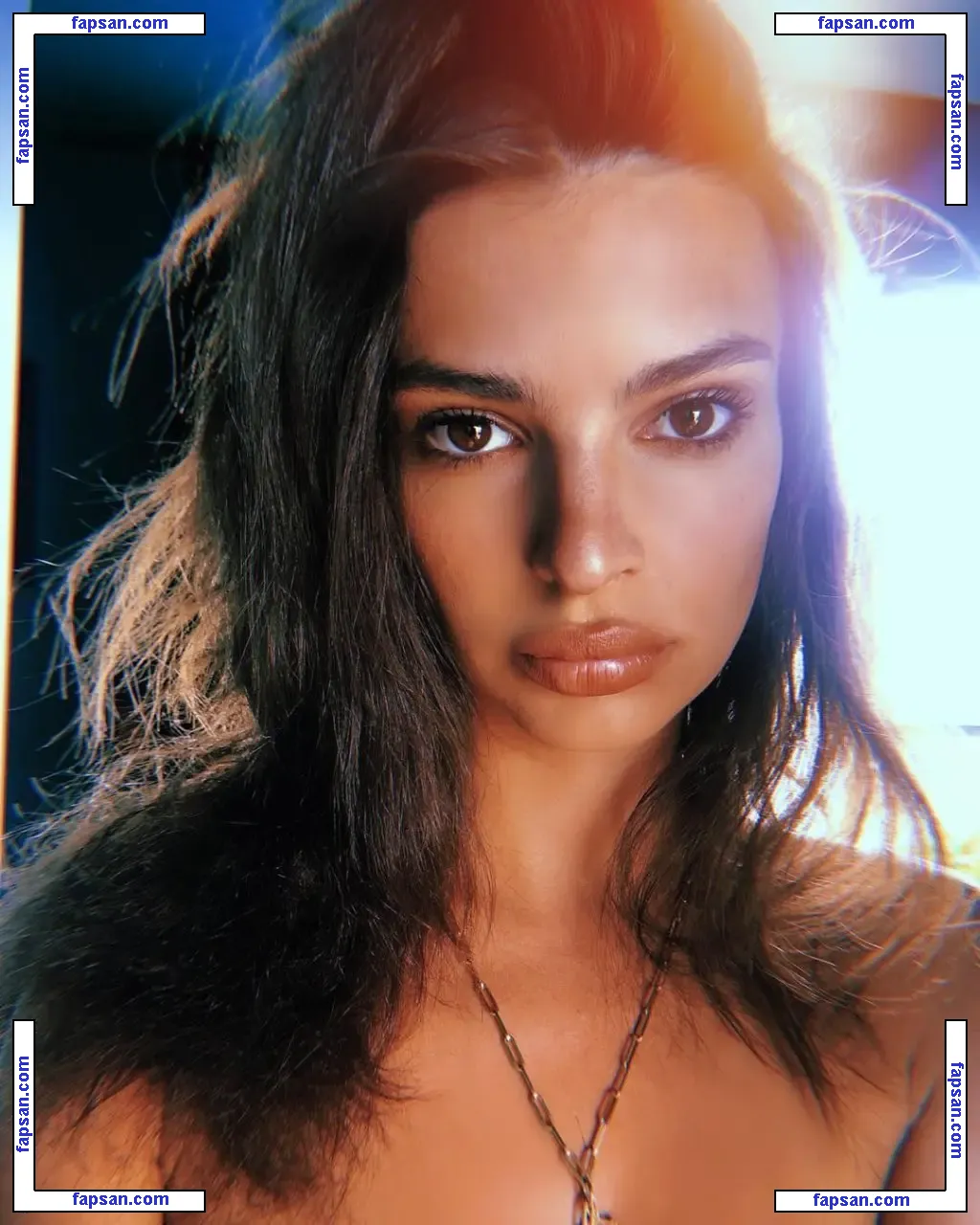 Emily Ratajkowski голая фото #1628 с Онлифанс