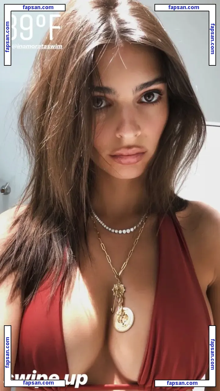 Emily Ratajkowski голая фото #1636 с Онлифанс