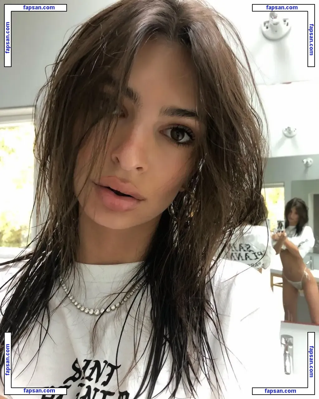 Emily Ratajkowski голая фото #1886 с Онлифанс