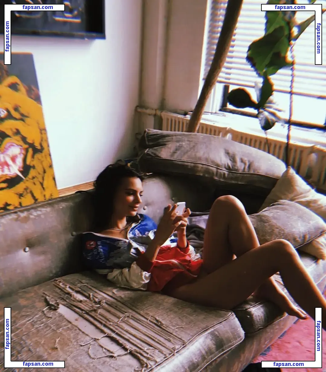 Emily Ratajkowski голая фото #1890 с Онлифанс