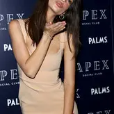 Emily Ratajkowski голая #1980
