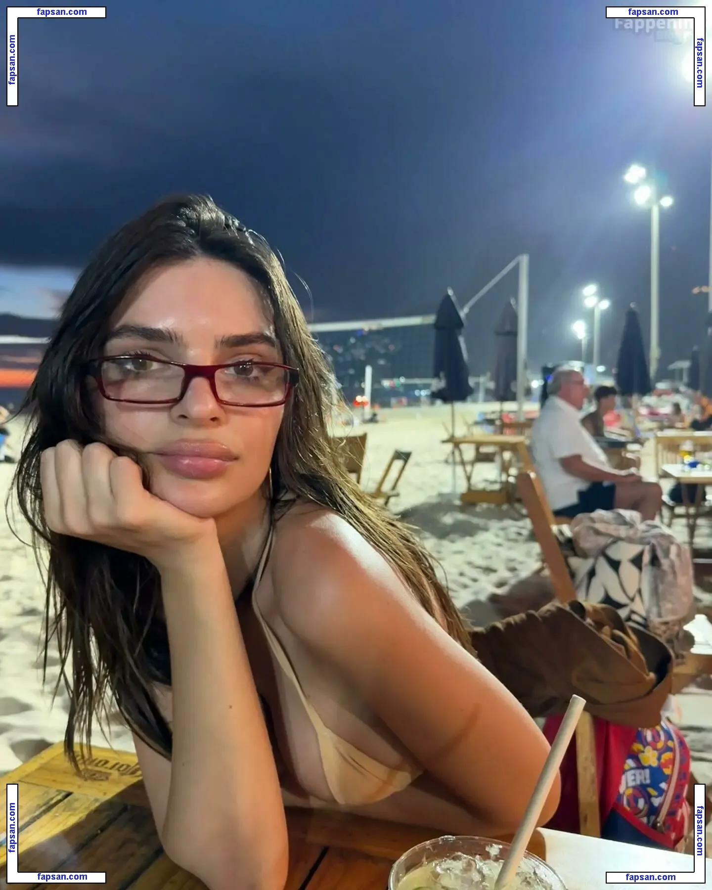 Emily Ratajkowski nude photo #19107 from OnlyFans