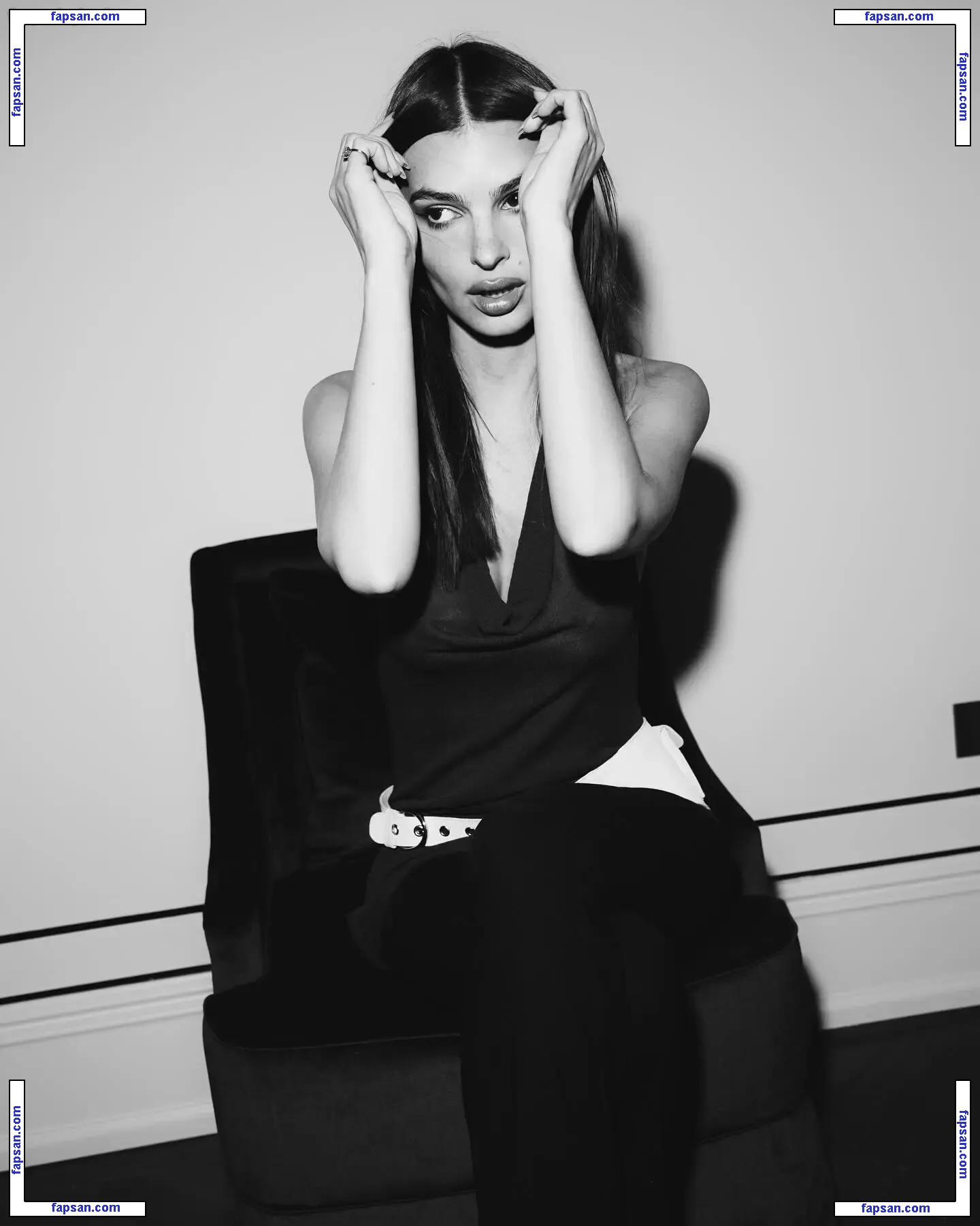 Emily Ratajkowski nude photo #19185 from OnlyFans