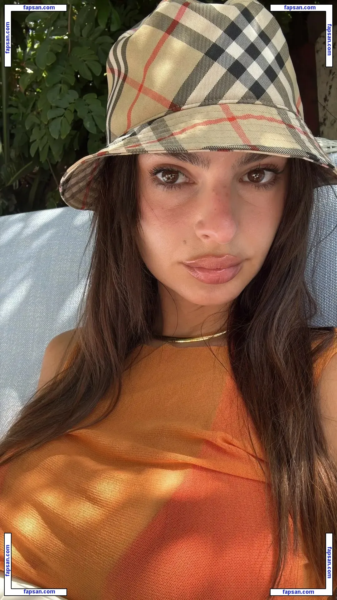 Emily Ratajkowski голая фото #19250 с Онлифанс