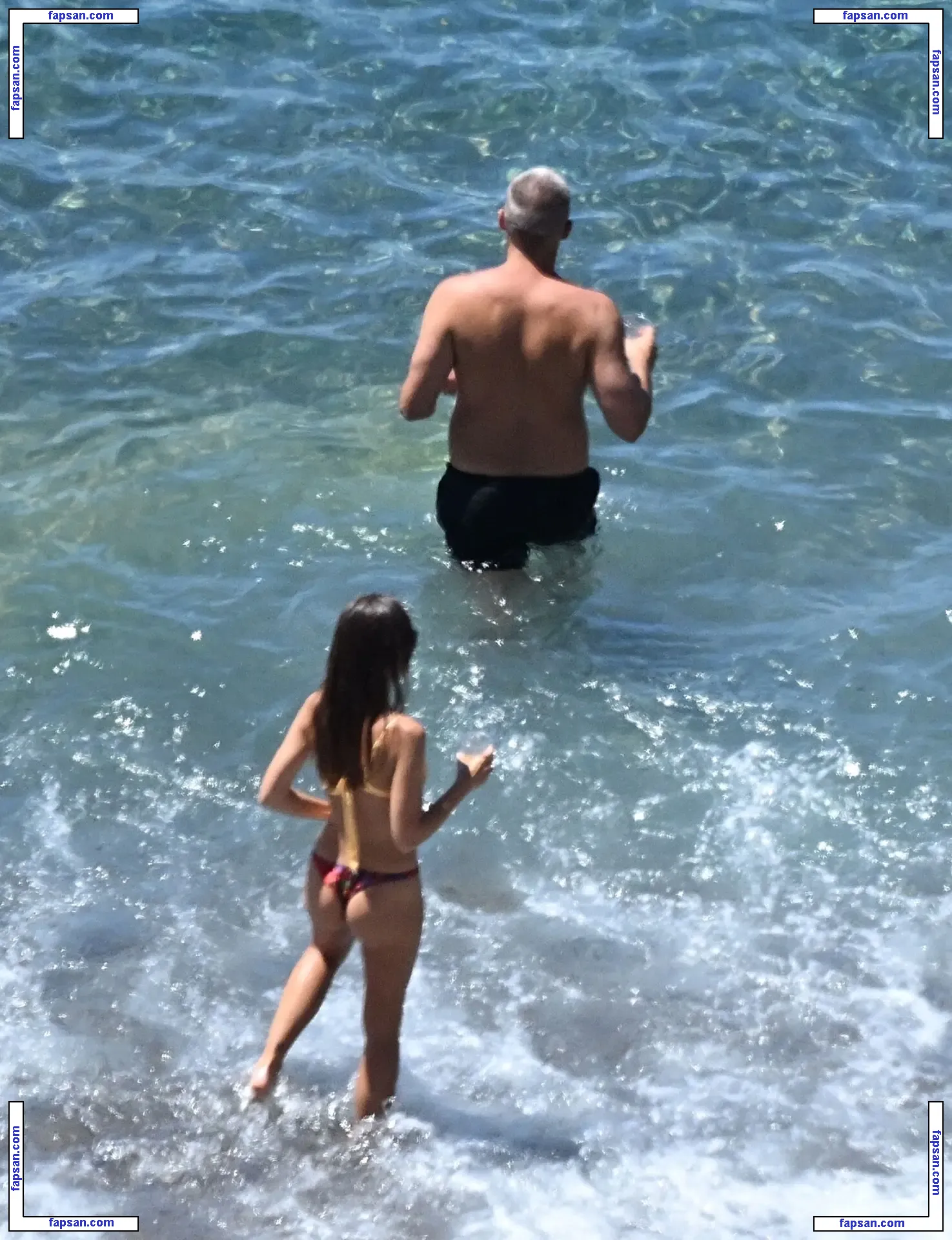 Emily Ratajkowski nude photo #19345 from OnlyFans