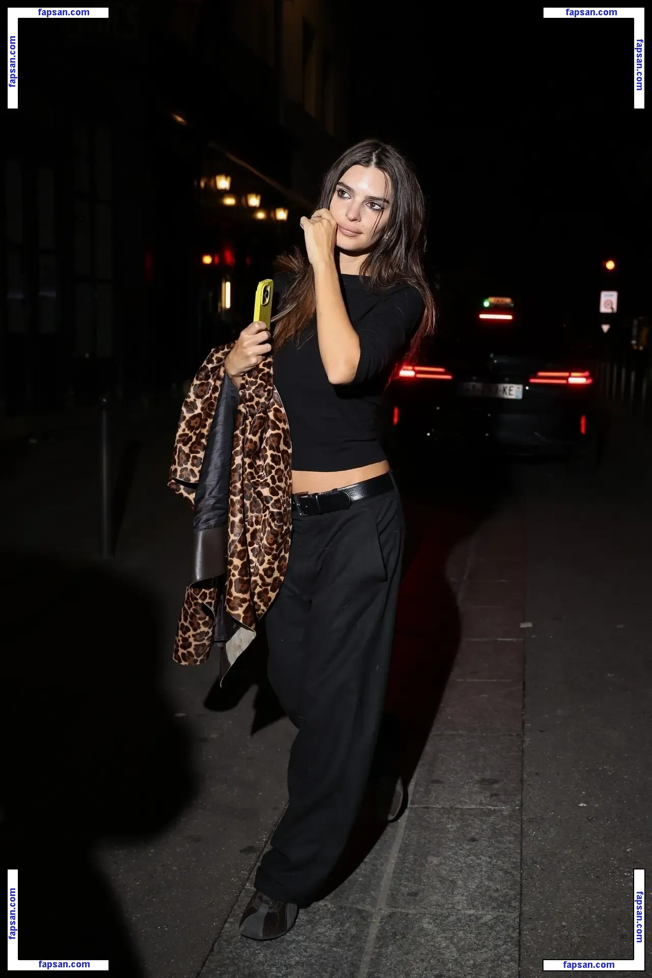 Emily Ratajkowski nude photo #19387 from OnlyFans