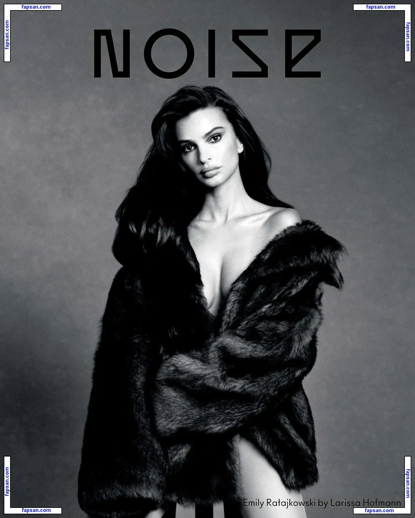 Emily Ratajkowski nude photo #19411 from OnlyFans