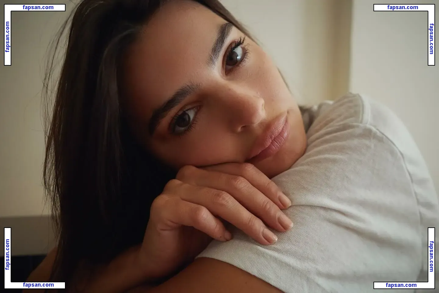 Emily Ratajkowski nude photo #19414 from OnlyFans