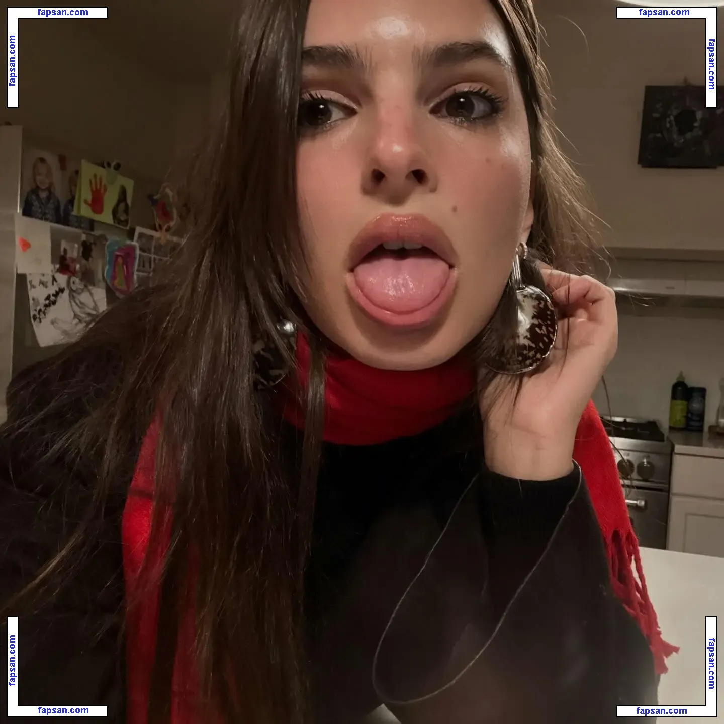 Emily Ratajkowski nude photo #19458 from OnlyFans