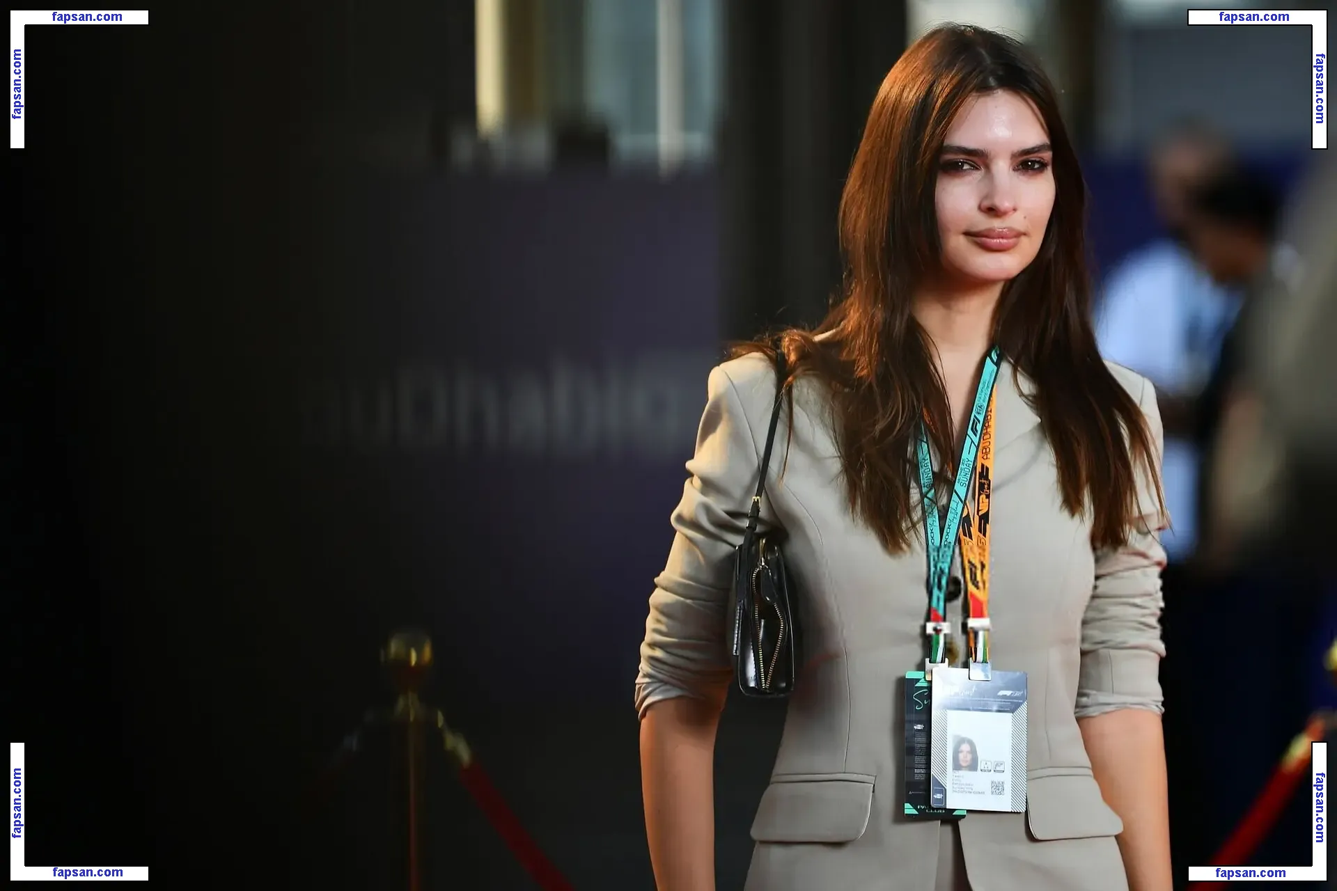 Emily Ratajkowski nude photo #19470 from OnlyFans