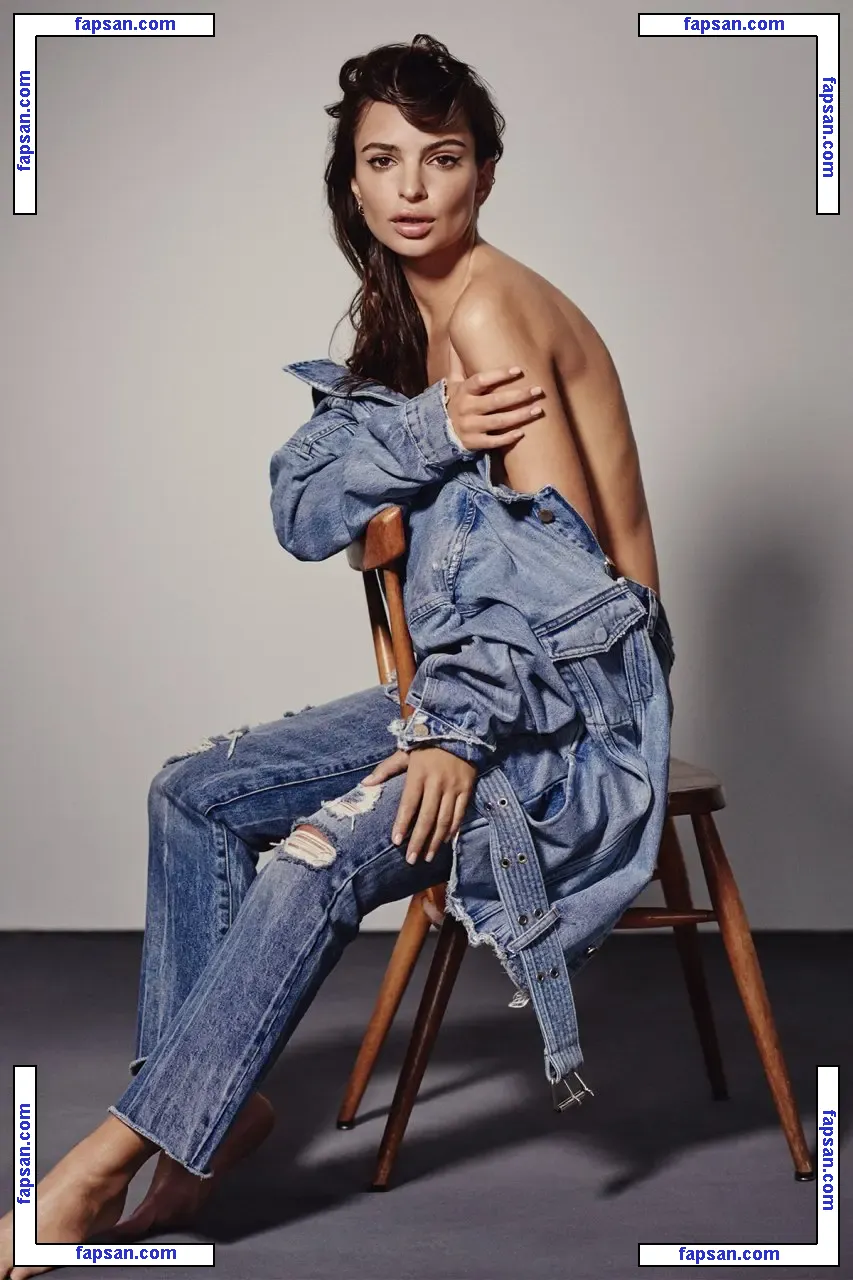 Emily Ratajkowski голая фото #2404 с Онлифанс