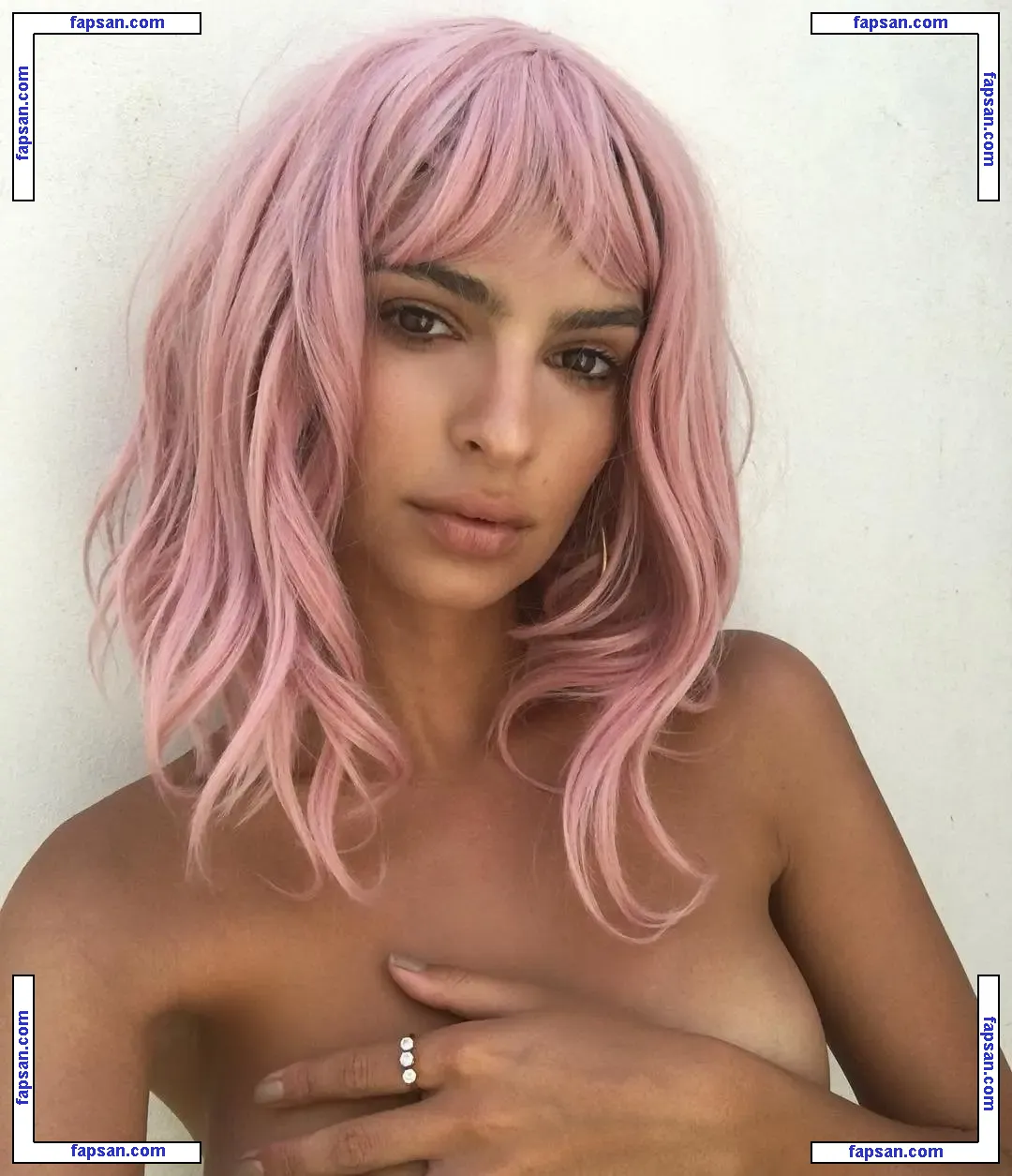 Emily Ratajkowski голая фото #2872 с Онлифанс