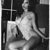 Emily Ratajkowski голая #2301