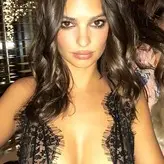 Emily Ratajkowski голая #2459