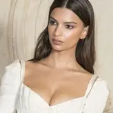 Emily Ratajkowski голая #2760