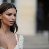 Emily Ratajkowski голая #2778