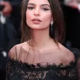 Emily Ratajkowski голая #3265