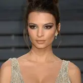 Emily Ratajkowski голая #3607