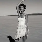 Emily Ratajkowski голая #3840