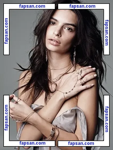 Emily Ratajkowski голая фото #4534 с Онлифанс