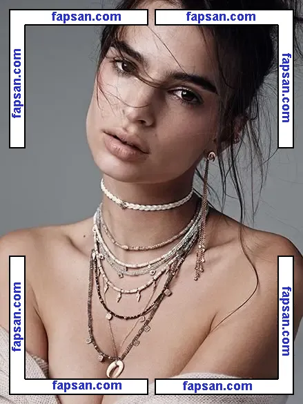 Emily Ratajkowski голая фото #4556 с Онлифанс