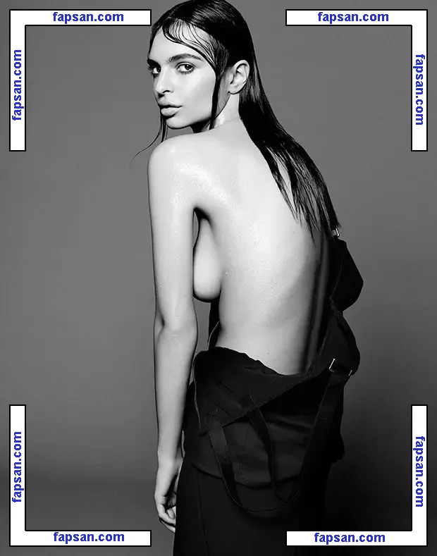 Emily Ratajkowski голая фото #4797 с Онлифанс