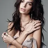 Emily Ratajkowski голая #4534
