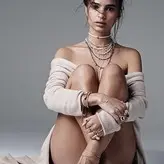 Emily Ratajkowski голая #4557