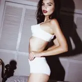 Emily Ratajkowski голая #4842