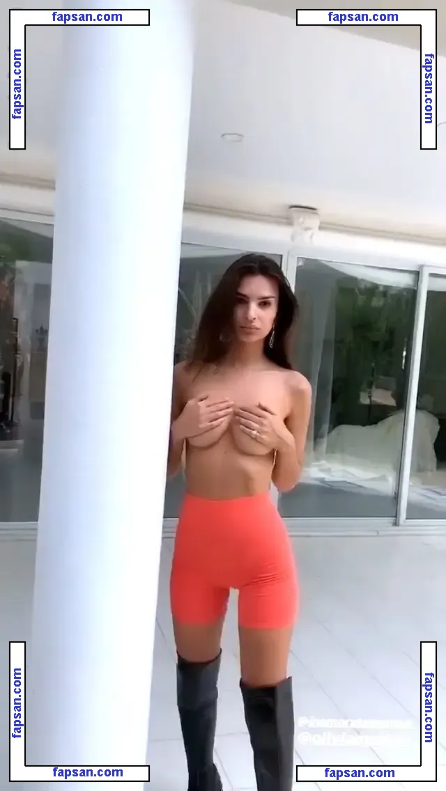Emily Ratajkowski голая фото #5489 с Онлифанс