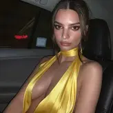 Emily Ratajkowski голая #5586